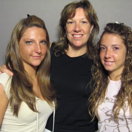 Kathrina Proscia, Alexandra Proscia, and Breanna Proscia