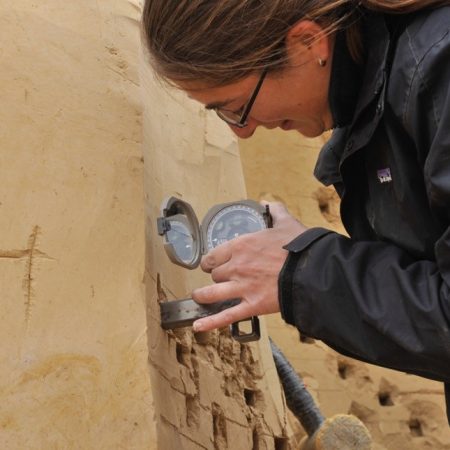 "Be open-minded in the research and in the people, and to opportunities." Interview with France Lagroix