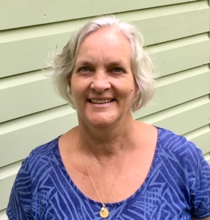 Waldorf 100 with Helen-Ann Ireland